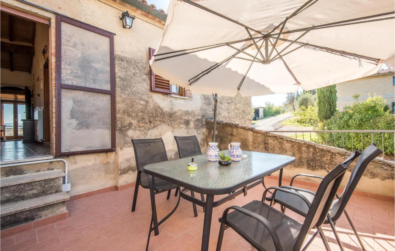 Gorgeous Home In Montalcino With Kitchen Exterior foto